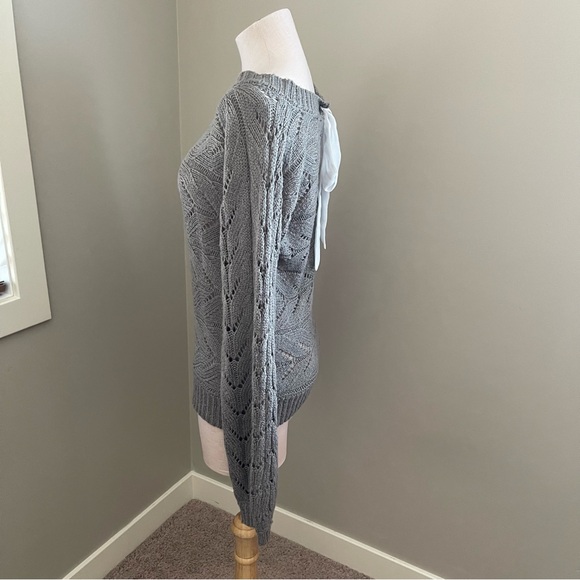 MOON AND MADISON Grey Sweater with Tie Back - Picture 4 of 8